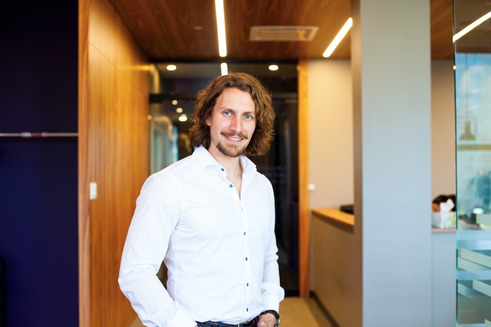 Logient Takes Interest in Health and Welcomes Dr Vincent Dumouchel
